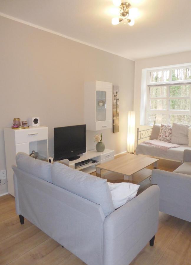 App. Weisses Haus Apartman Hohen Neuendorf Kültér fotó